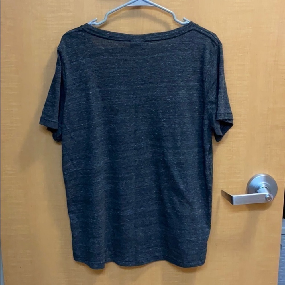 🌟 Chicago white Sox baseball tee. Size large - Picture 5 of 5
